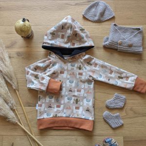 Sweat à capuche en coton bio pour enfants de 0 à 6 ans.