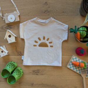 t-shirt manches courtes enfants. cousu en France en coton bio