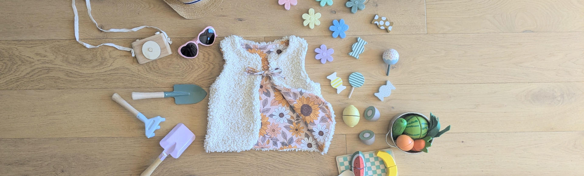 gilet de berger réversible pour enfant en coton bio. vêtement évolutif