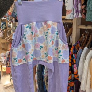 Sarouel velours lavande / Fleurs 4 ans